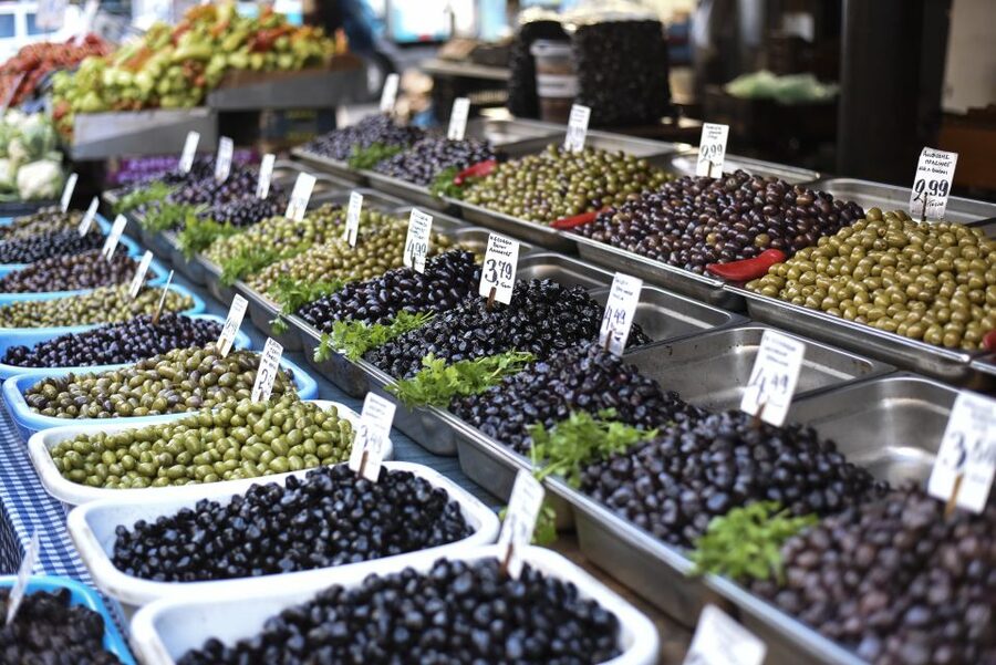 Athens: Ultimate Food Walking Tour with 15 Tastings - Lunch inside the market area