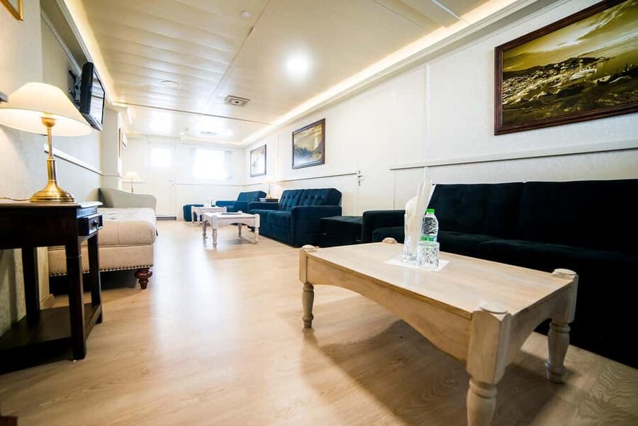 Athens: VIP Swimming Cruise to three islands - Key points before you book