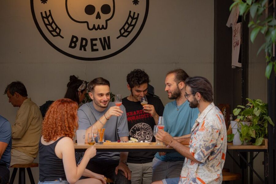 Athens: Walk and Beer Tasting - Passing Through Koukaki and Into the Taproom