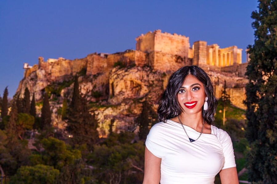 Be a supermodel for a day - Turning Athens into your portrait studio