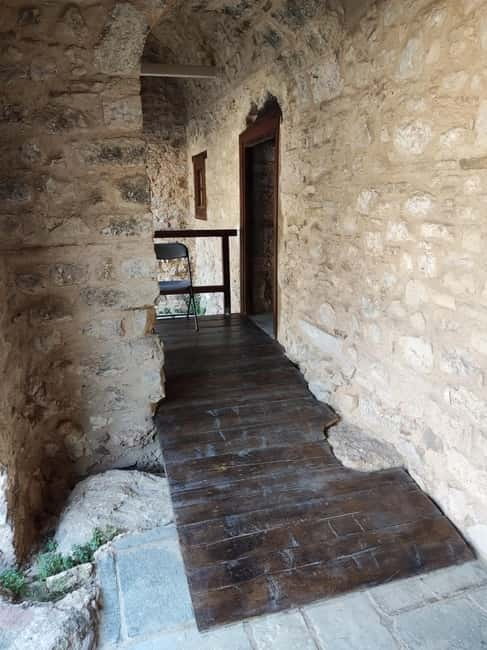 Biblical Private Tour St Paul’s Footsteps Athens & Corinth - Lunch, shopping, and Greek food