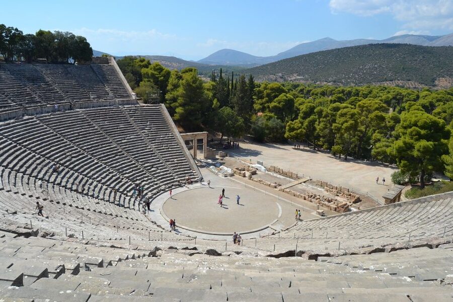 Day Tour to Mycenae and Nafplio with Lunch - The road from Athens through Corinth