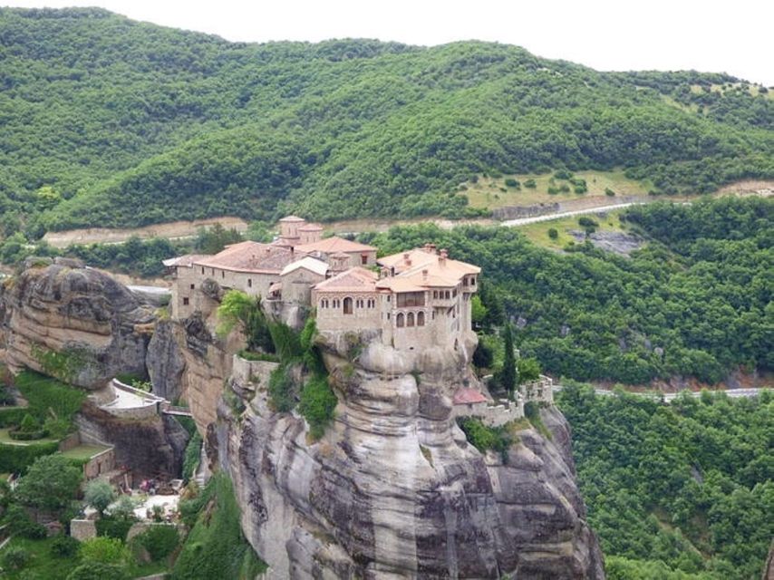 Delphi and Meteora: 2-Day Bus Tour from Athens - Day two: Meteora’s monasteries above the rocks
