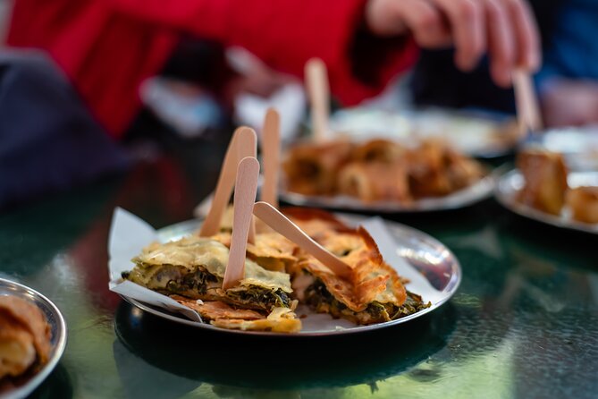 Eating Athens: Our Big, Fat, Greek Food Tour - Making your own gyro at Έντεκα