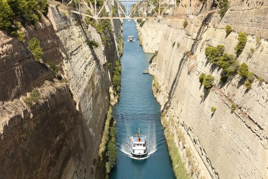 From Athens: Ancient Corinth Day Trip with Canal & VR Guide - Key points at a glance