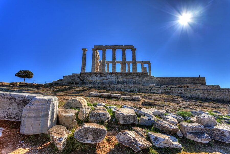From Athens: Cape Sounio and Temple of Poseidon Private Tour - The coastal road from Glyfada to Lagonisi