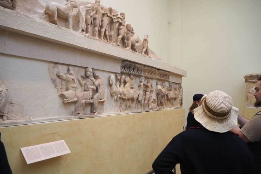From Athens: Day Tour to Delphi - Key points at a glance