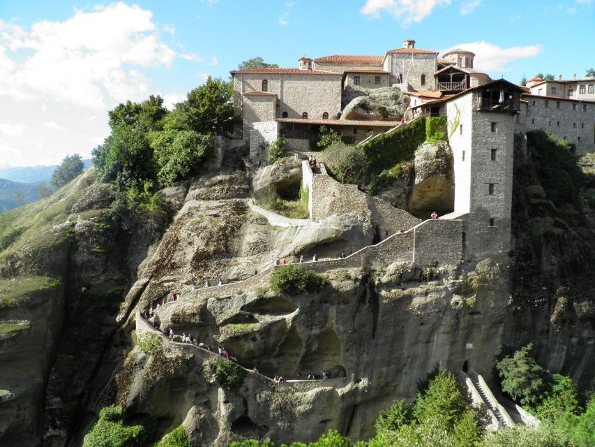 From Athens: Delphi and Meteora 2-Day Tour with Hotel - Practical ways to make the trip better
