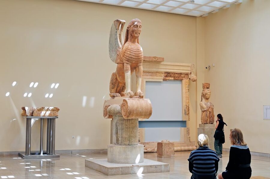 From Athens: Delphi Day Trip & Arachova Village Stop - The ride through central Greece