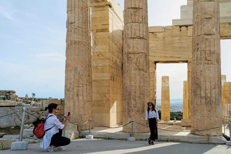 From Cruise Port: Athens City, Acropolis & Acropolis Museum - A pleasant walk through the National Gardens and Zappeion