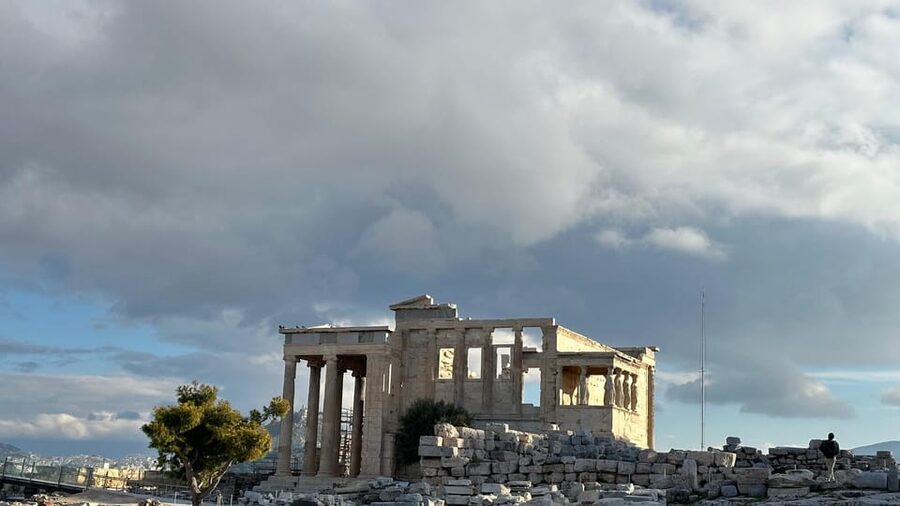 Half Day Best Of Athens Highlights Luxury Private Tour 4Hou - Local food advice and a Plaka stop
