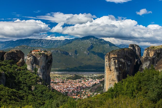 Meteora Day Trip with central Pick up & optional Lunch - Reaching the monasteries above the plain