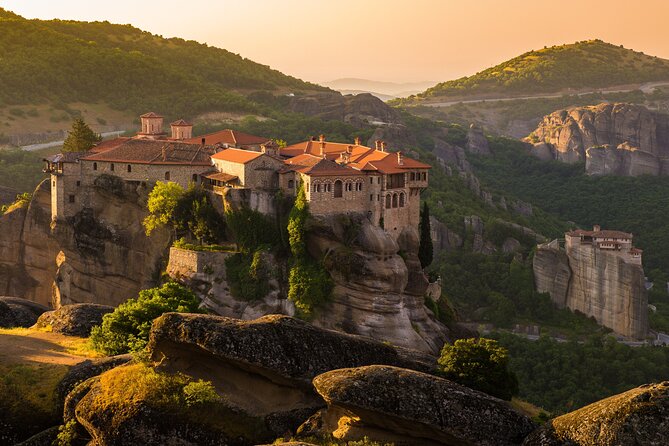 Meteora Day Trip with central Pick up & optional Lunch - Four hours through central Greece