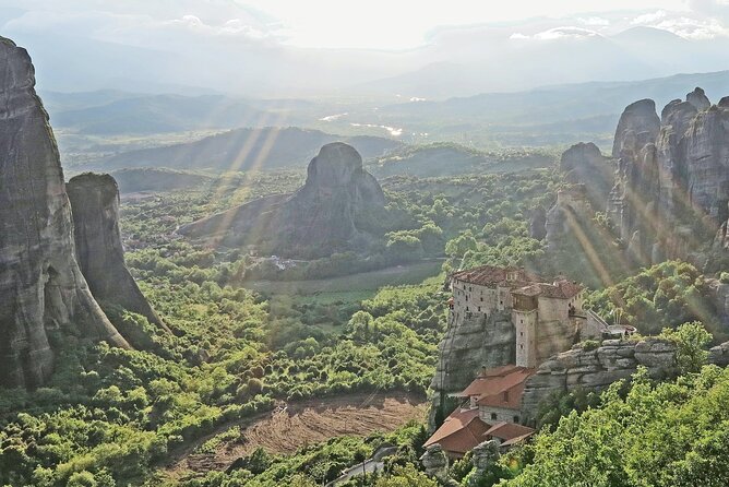 Meteora Monasteries Private Full Day Trip From Athens - Kastraki, lunch, and the cost of convenience