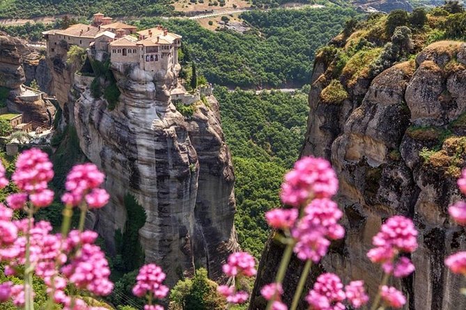 Meteora Monasteries Private Full Day Trip From Athens - Thermopylae and the Spartan story