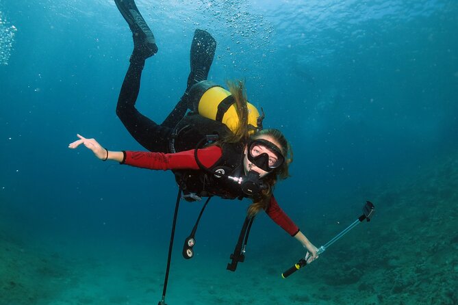 Private Discover Scuba Diving for Beginners in Athens with Pickup - The human touch at Extreme Divers