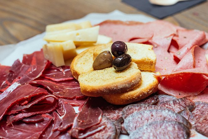 Private Food Tour of Athens: 6 or 10 Tastings - Timing, comfort, and practical concerns