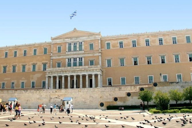 Super Saver Combo: Morning Acropolis, Museum and Afternoon Sounio - Plaka and the climb toward the Acropolis