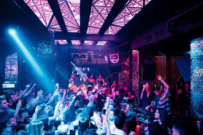 The NightCrawlers | Athens Bar Hopping | Pub Crawl - The social side depends on the host