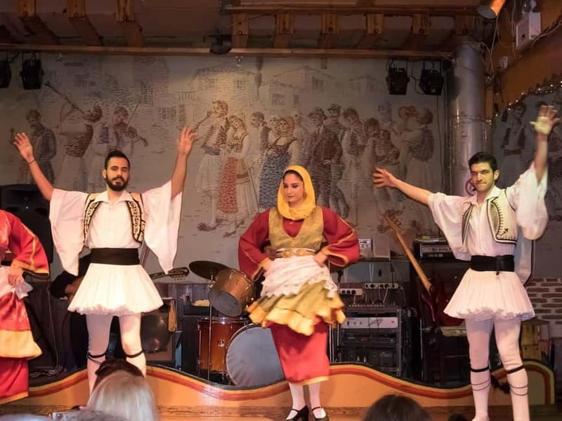 Traditional Greek Show in Plaka with Dinner - The folk show is the evenings strongest feature
